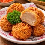 thịt cua cuộn khoai môn chiên